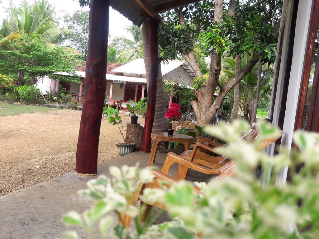 Sigiri Picaso Home Stay سيغيرِيا الغرفة الصورة